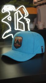 Bone Snapback Casal Legendário Azul Celeste Suede
