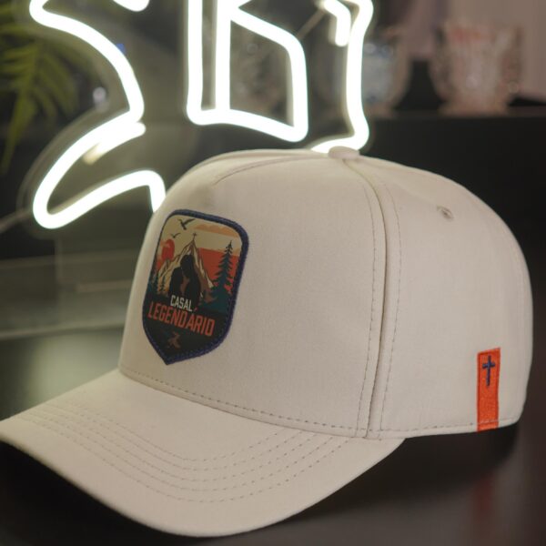 Bone Snapback Casal Legendário Off White Suede