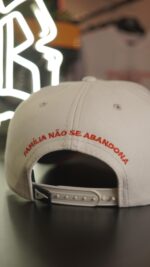 Bone Snapback Casal Legendário Off White Suede - Image 2
