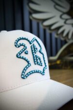Bone Snapback white Stitched Blue - Image 3
