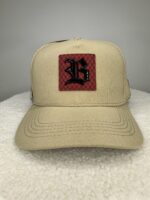 Boné SnapBack Bege Logo Square  Snake Red